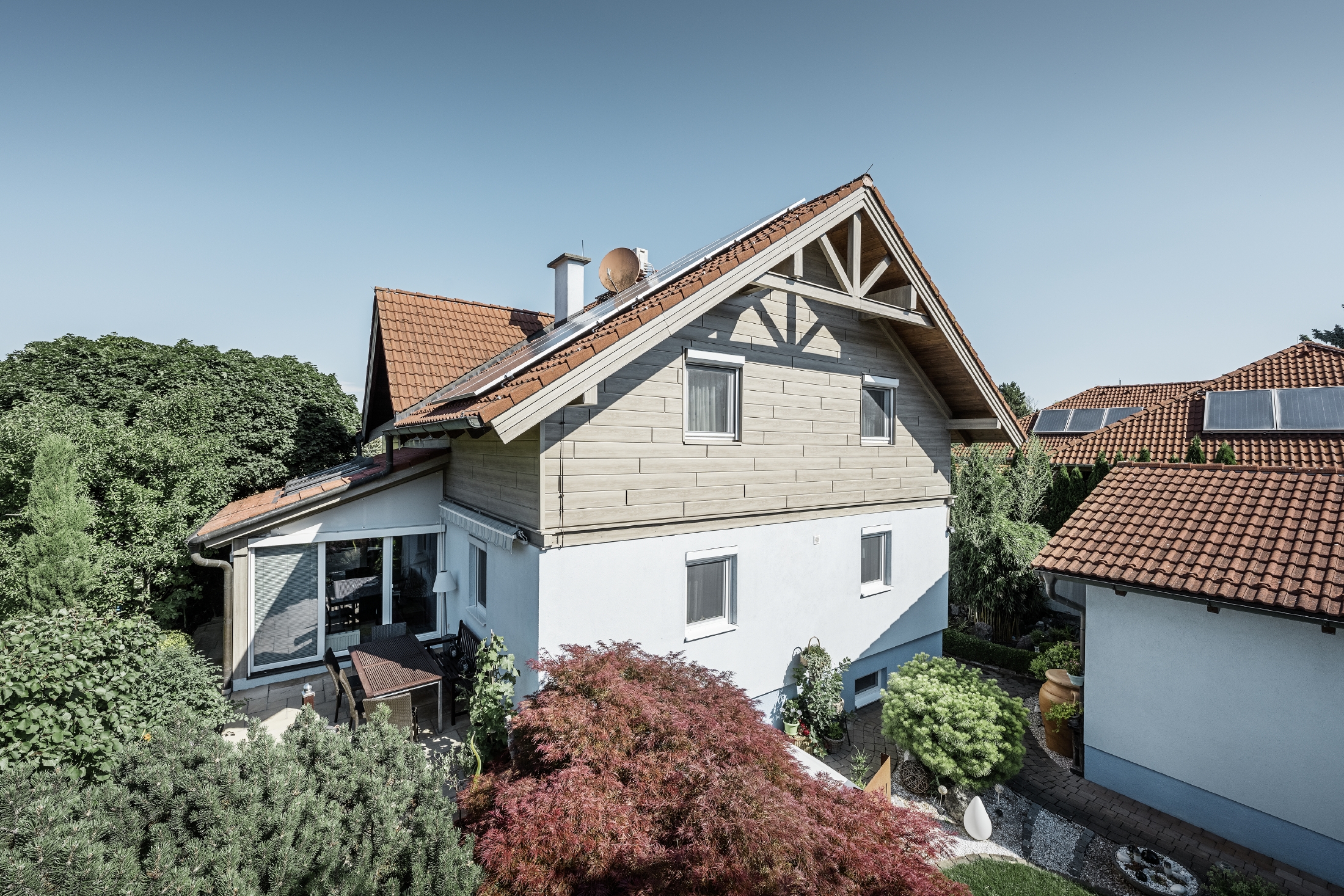 Referenzobjekte PREFA Fassadensysteme Siding 39 Eiche beige-grau