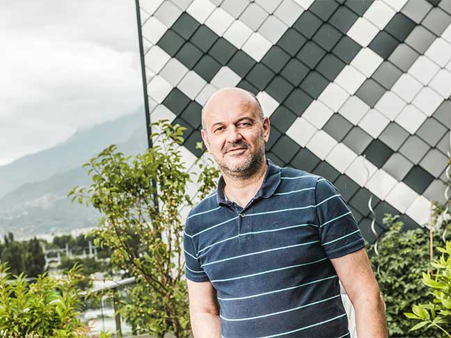 PREFA-Patrick-Gaide-Statement-materiaalkeuze-aluminium.jpg Patrick Gaide ACEM. Saint Martin d’Hèreswww.acem-batiment.com